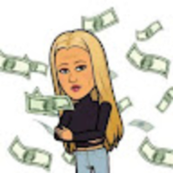 Meet your Posher, Debi - Picture 1 of 1